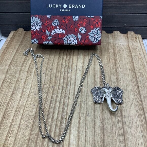 Lucky Brand Silver Tone Elephant Head Pendent Necklace - Picture 2 of 7